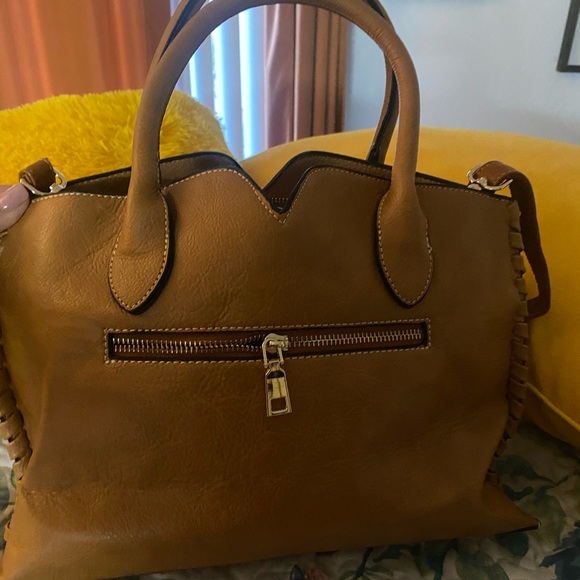 Handbag - Picture 6 of 7